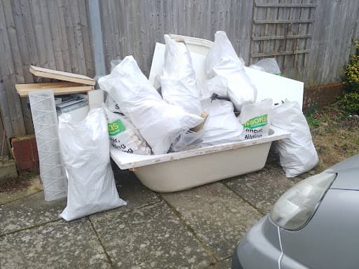 Dirty business rubbish clearance — Customer photo