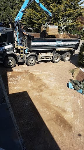 JW Clark Grab Hire & Aggregate Sales — Customer photo