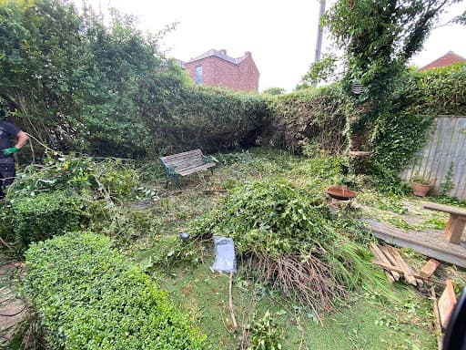 SK WASTE REMOVAL Rubbish Removal Newcastle Upon Tyne — Customer photo