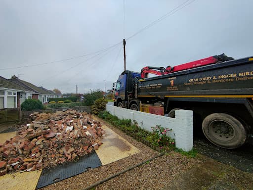 Martyn J Green Ltd (Grab Lorry Hire ) — Customer photo