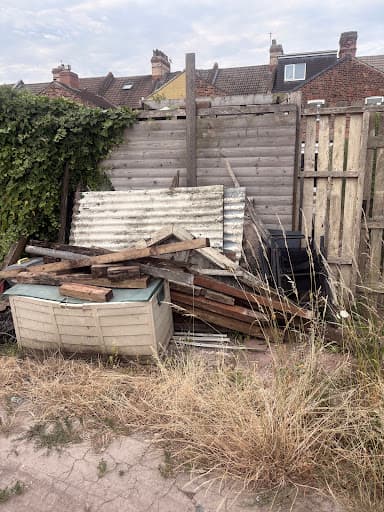 Green Bin Hull — Customer photo