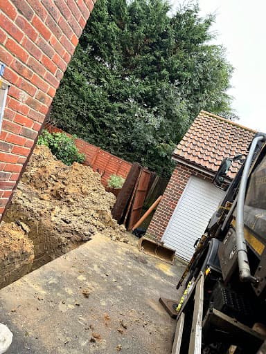 Martyn J Green Ltd (Grab Lorry Hire ) — Customer photo